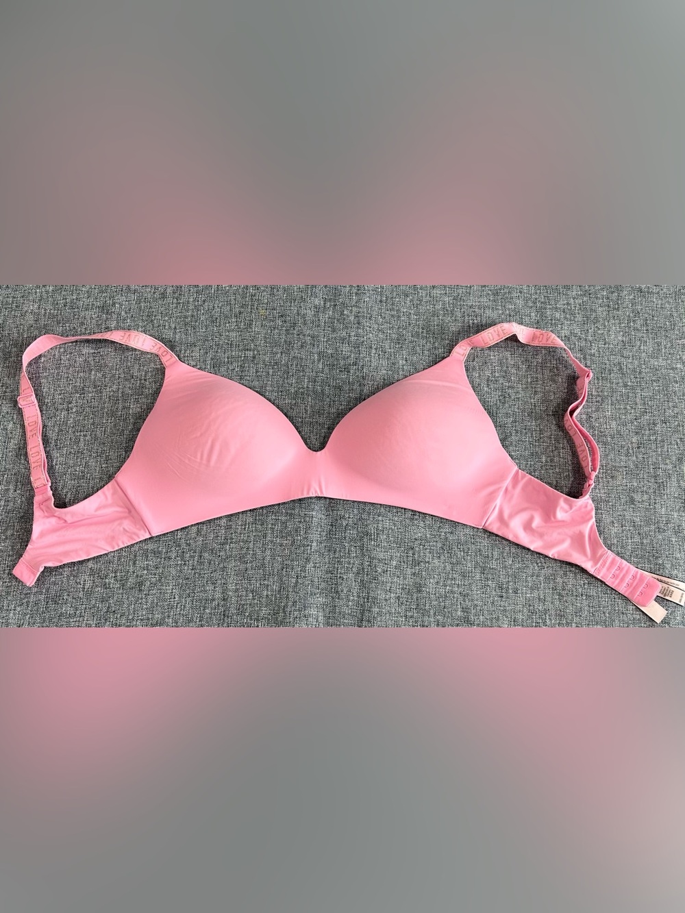 Victoria's Secret Smooth Pink T-Shirt Bra